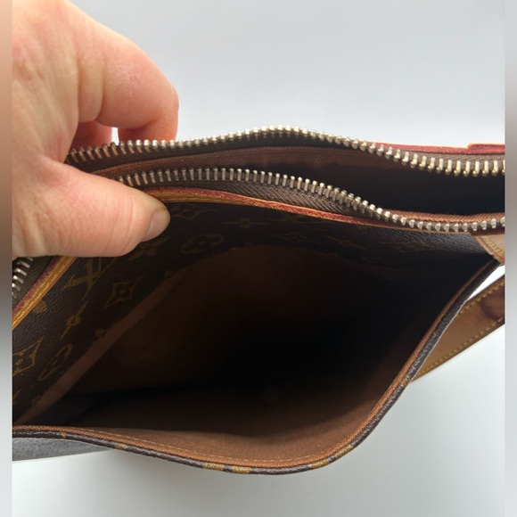 LOUIS VUITTON MONOGRAM ODEON MM CROSSBODY WITH COA - Picture 6 of 16